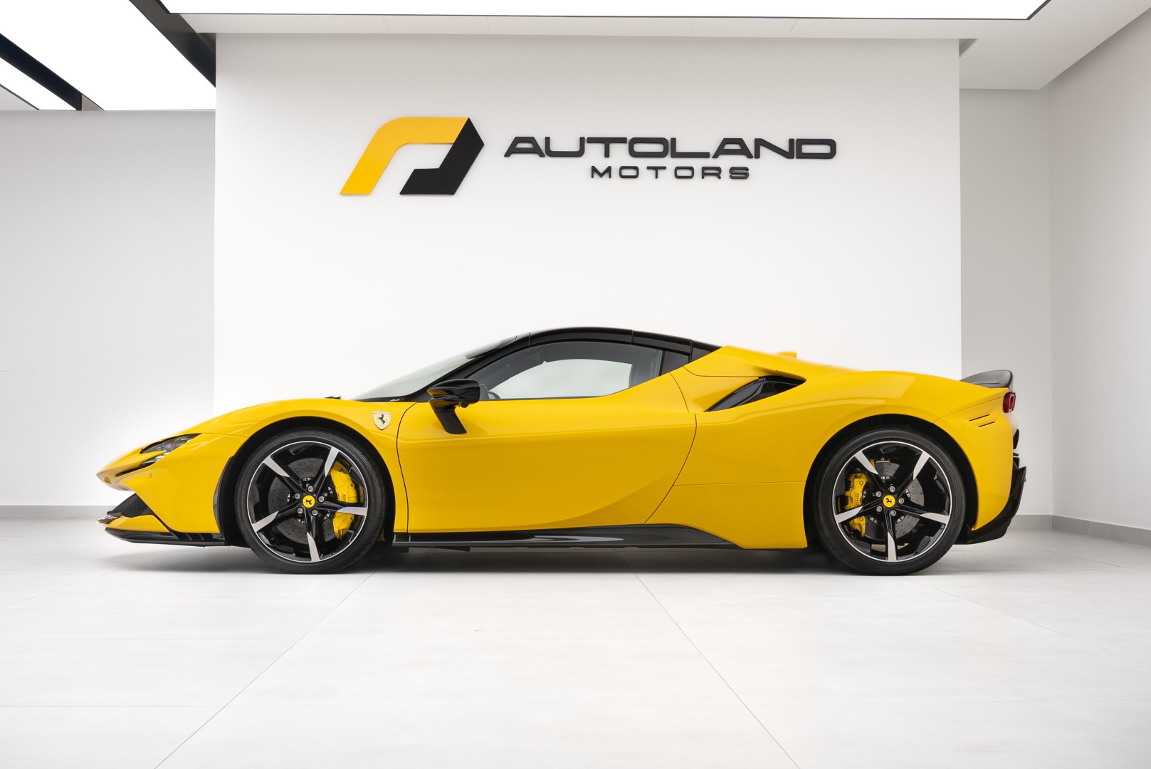 2023 FERRARI SF90 SPIDER | ASSETTO FIORANO | GCC | MAIN DEALER WARRANTY SERVICE